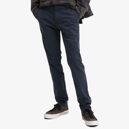 Levi's® Chino Slim II