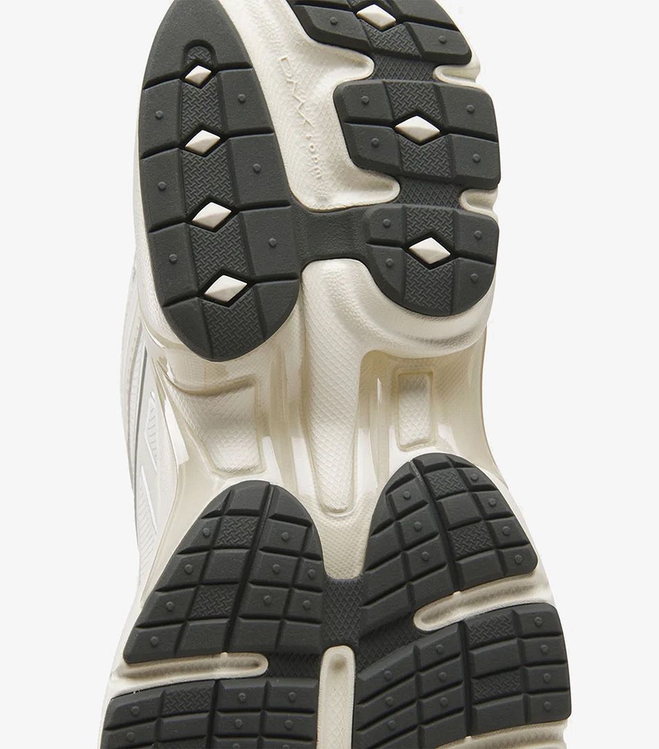 Reebok Premier Road Plus VI
