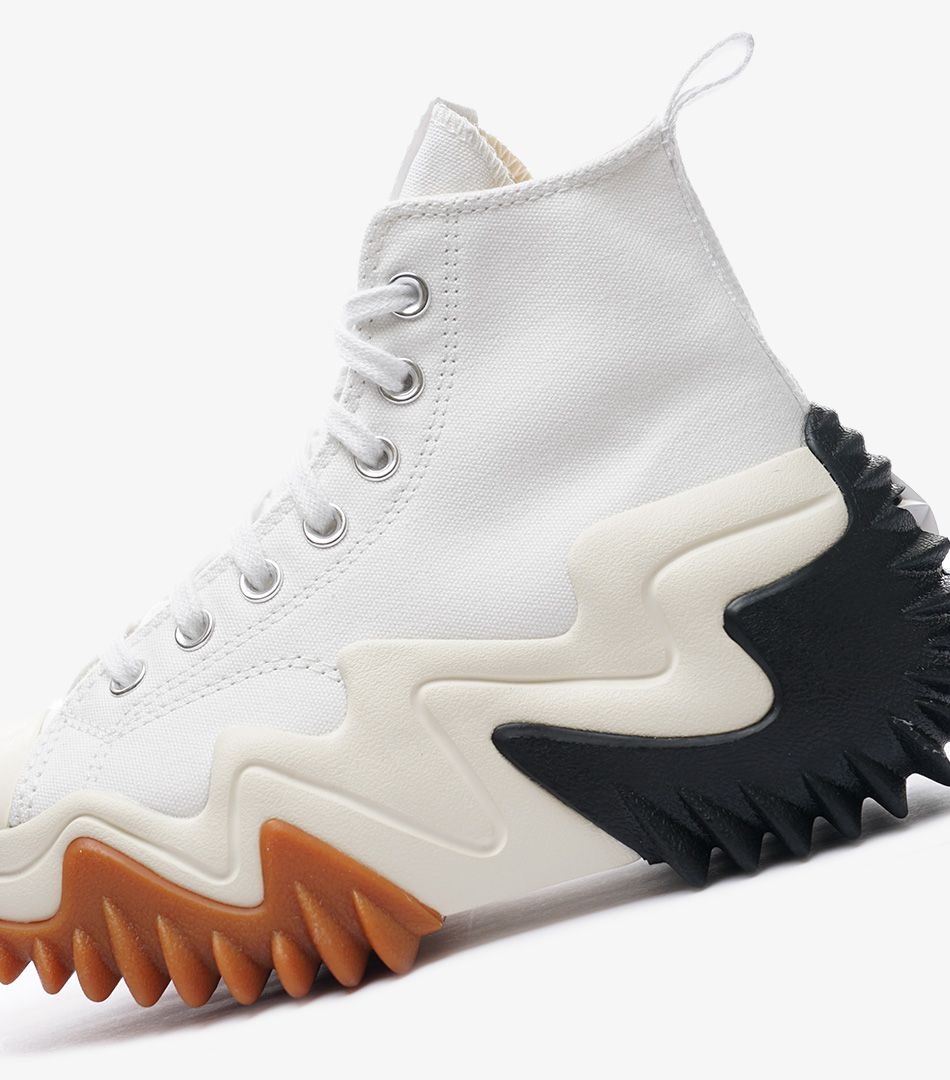 Converse Run Star Motion