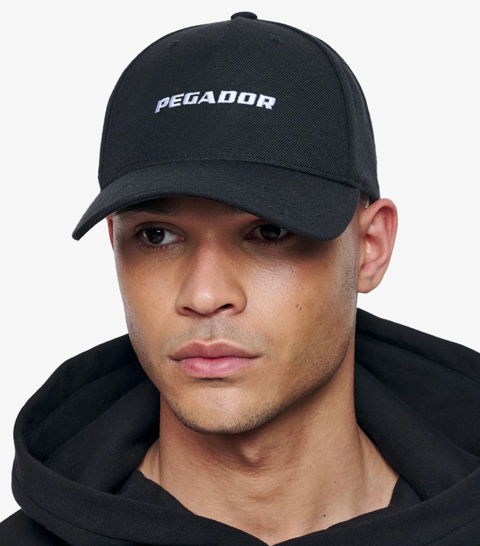 Pegador Logo Cap