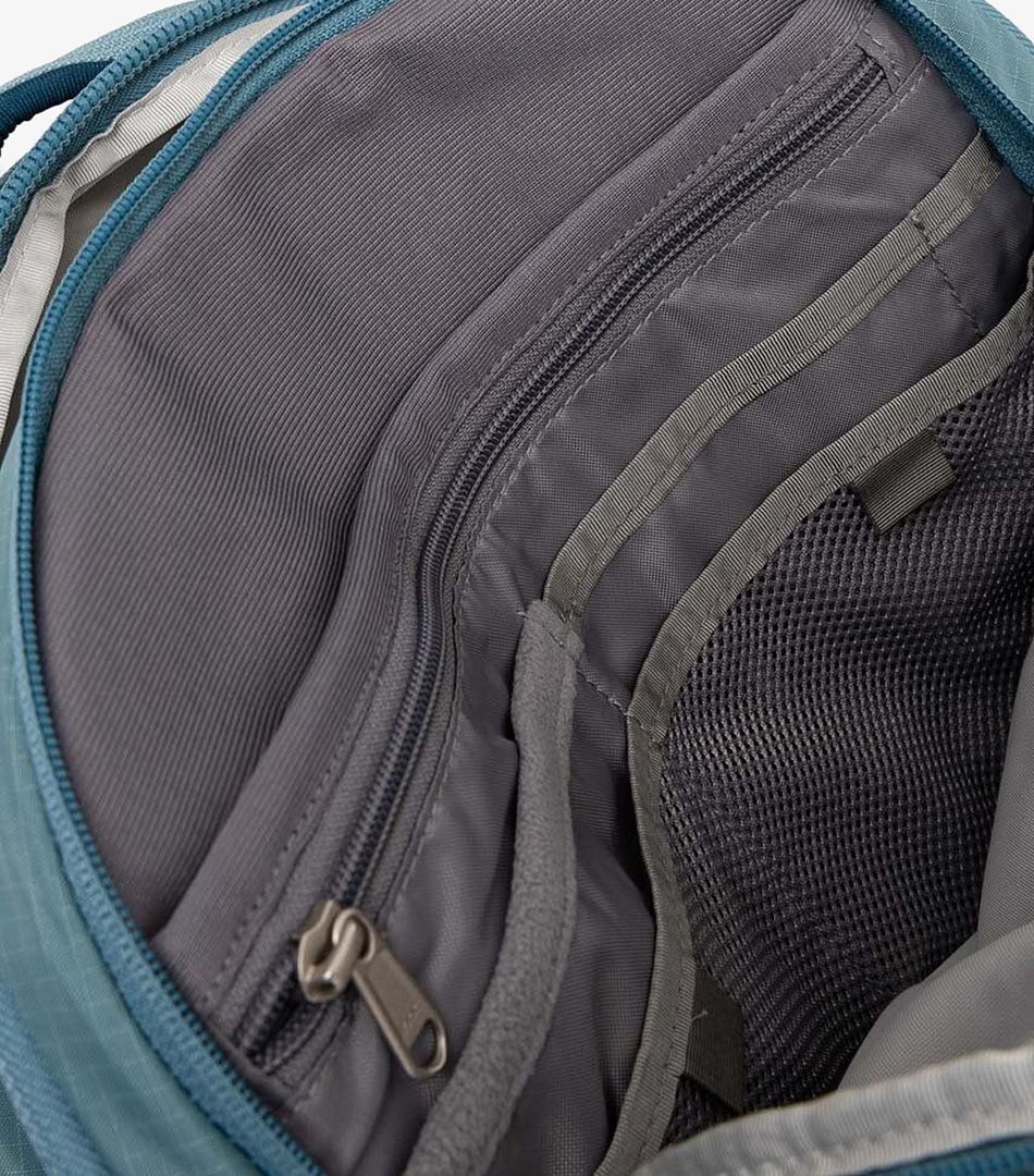 The North Face Borealis 28L