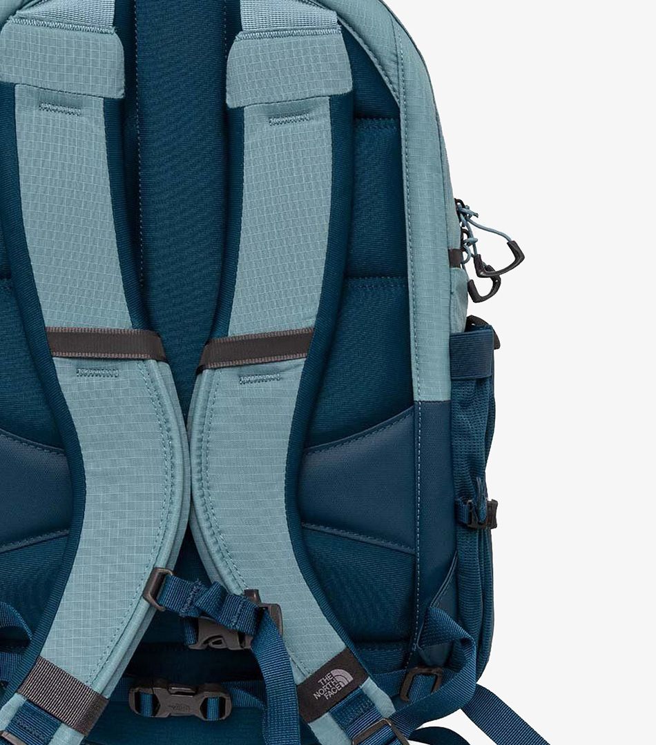 The North Face Borealis 28L