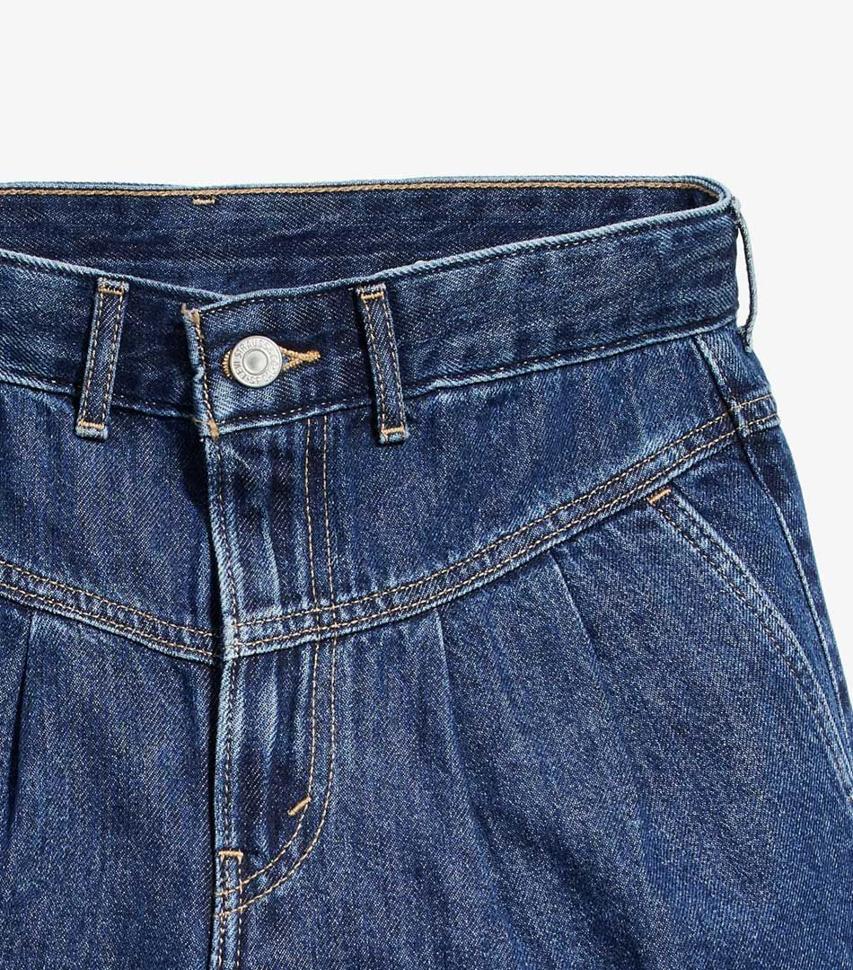 Levi's® Lightweight Mom Shorts