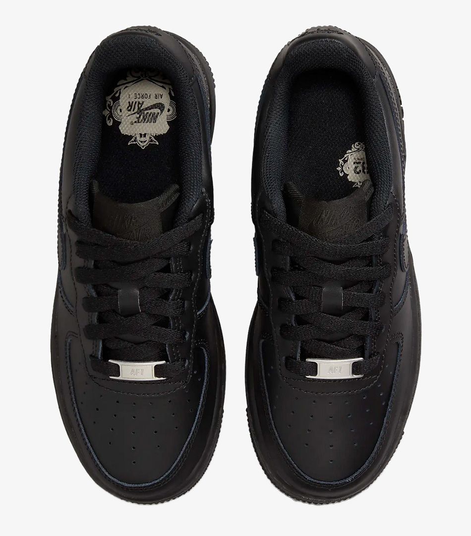 Nike Air Force 1 LE