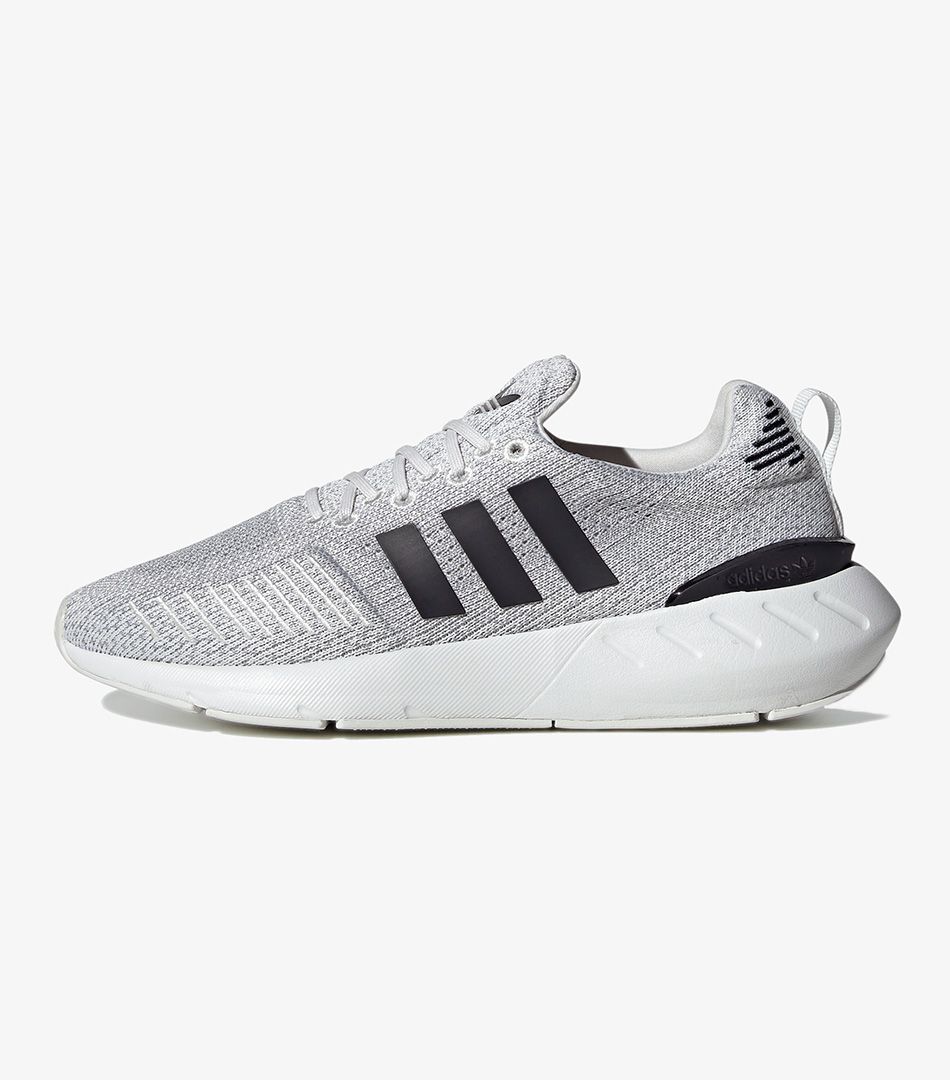 Adidas Originals Swift Run 22