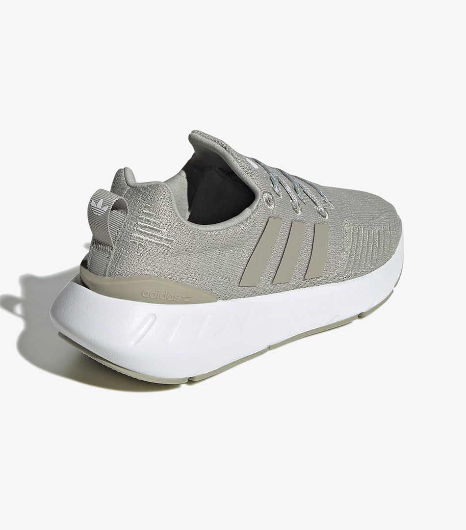 Adidas Originals Swift Run 22