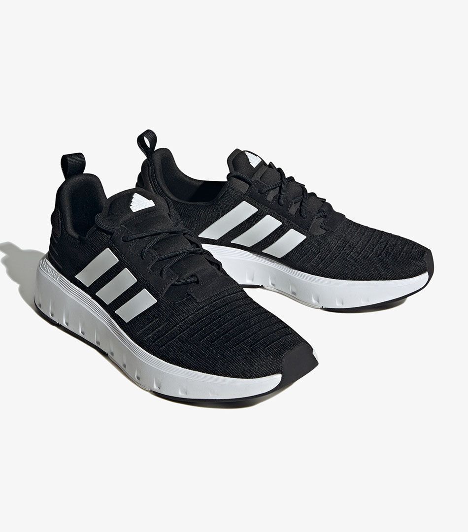 Adidas Swift Run 23