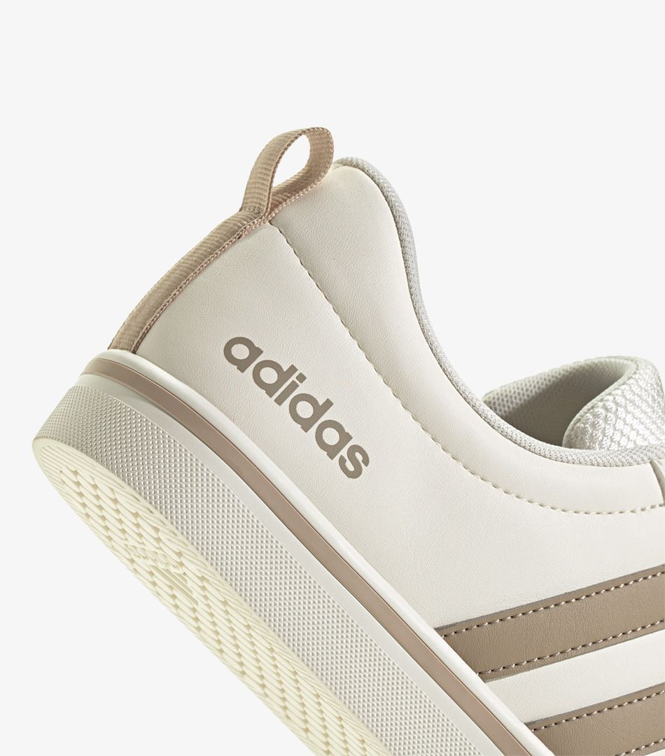Adidas VS Pace 2.0