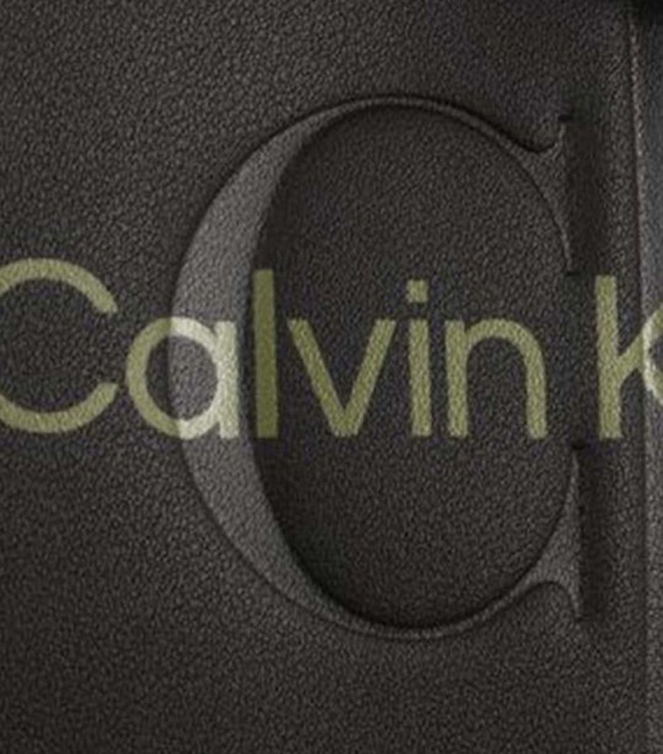 Calvin Klein Sculpted Mono