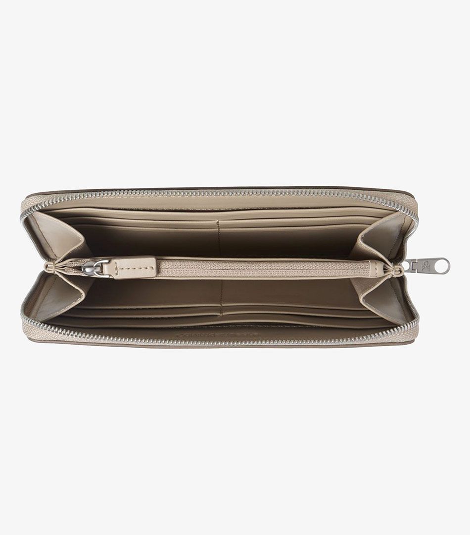 Calvin Klein Sculpted Zip