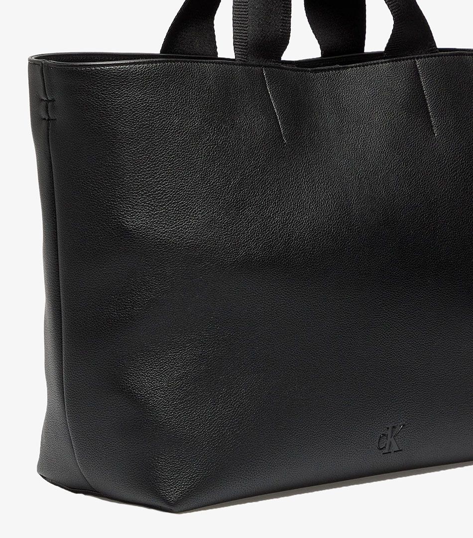 Calvin Klein Ultralight Tote Pu
