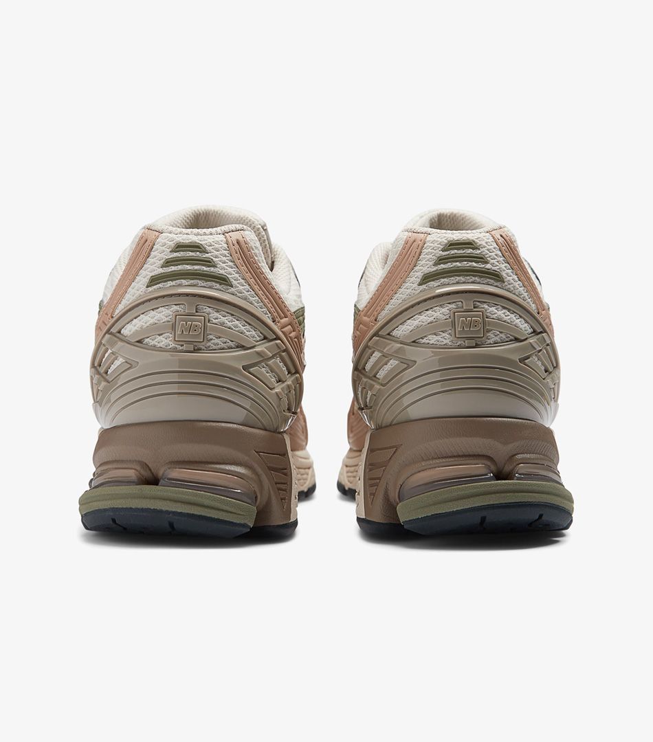 New Balance 1906R
