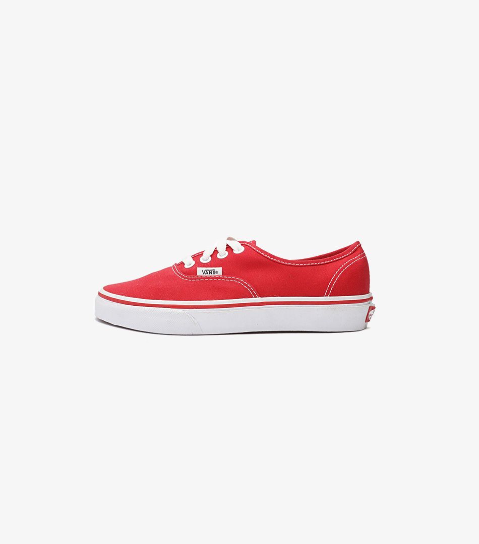 Vans UA Authentic