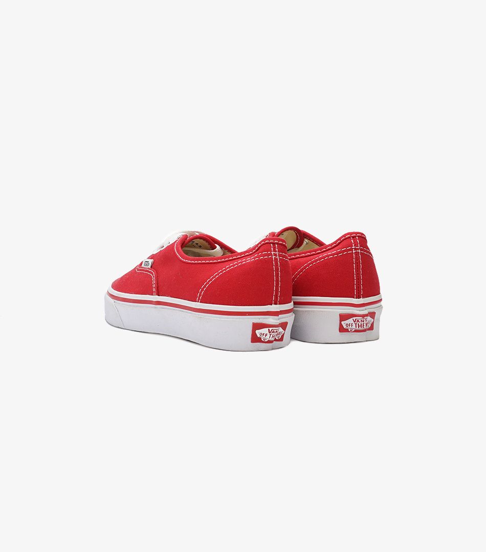 Vans UA Authentic